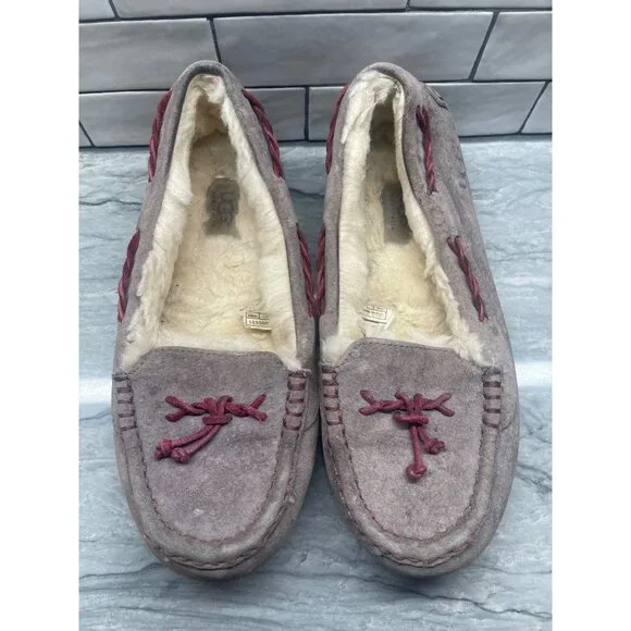 UGG Brett Taupe Moccasin Slippers Sheepskin Suede 1005531 Womens 9 (1c45) - Picture 4 of 7